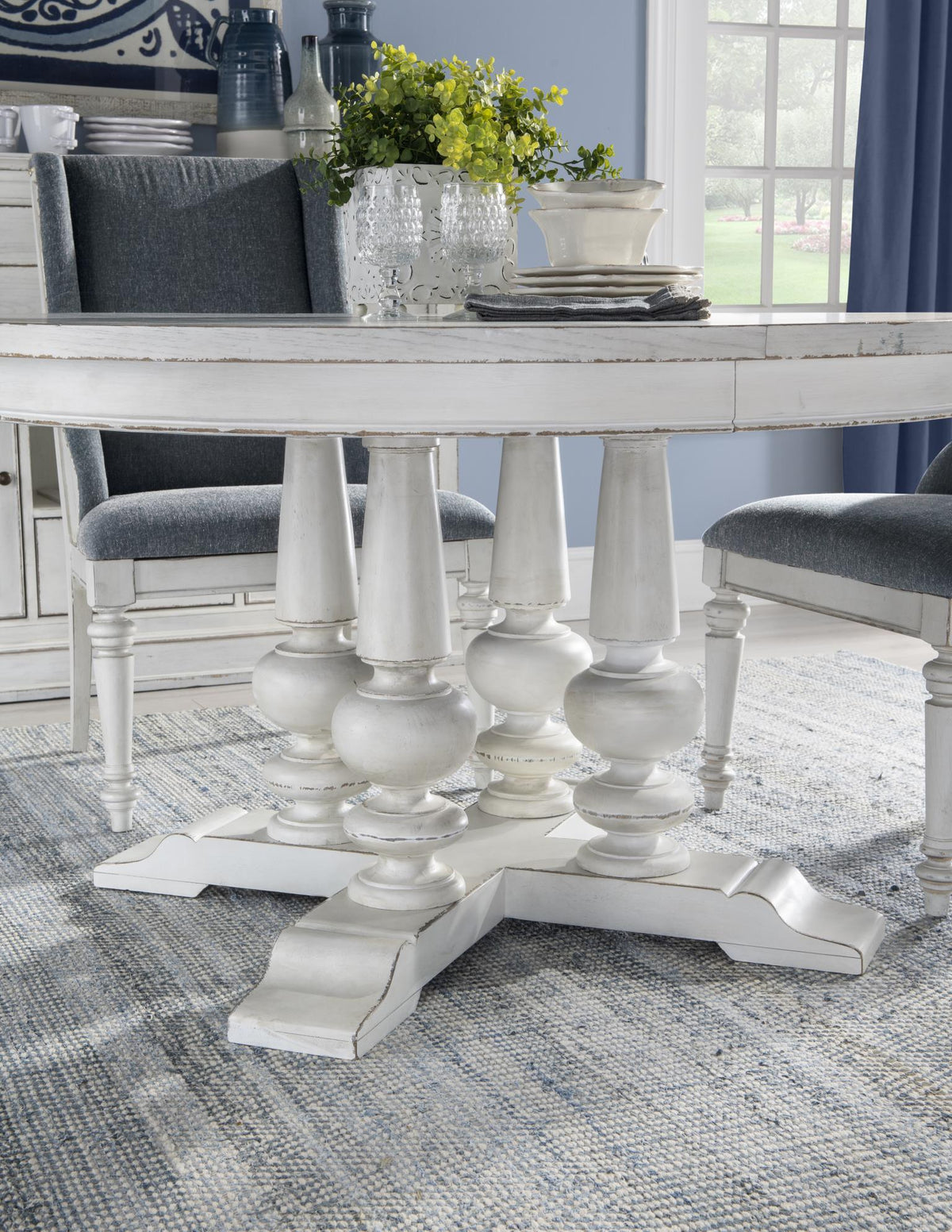 Cottage Park - Round Table Base - White