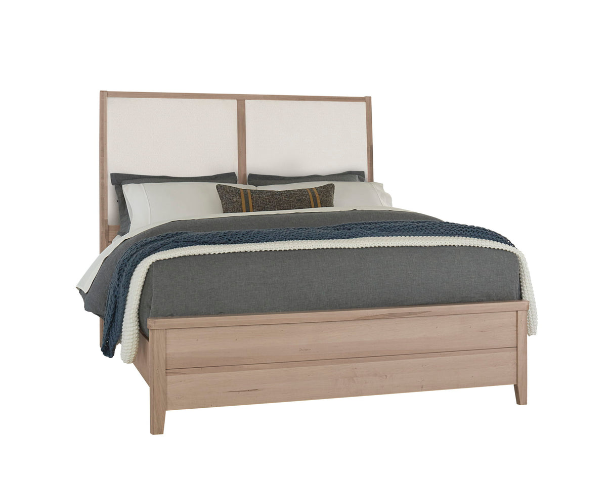 Woodbridge - King Low Profile Footboard - Clear Maple