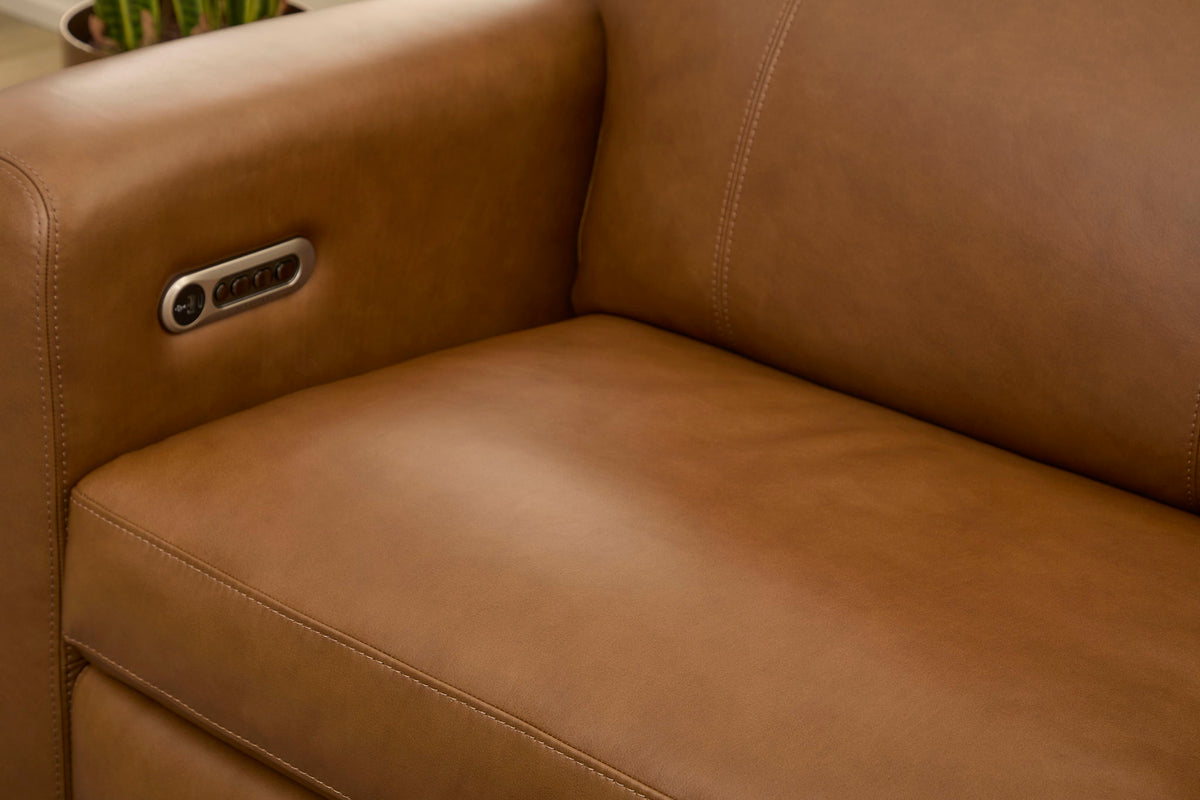 Wyatt - Power Reclining Loveseat With Console & Power Headrests & Lumbar
