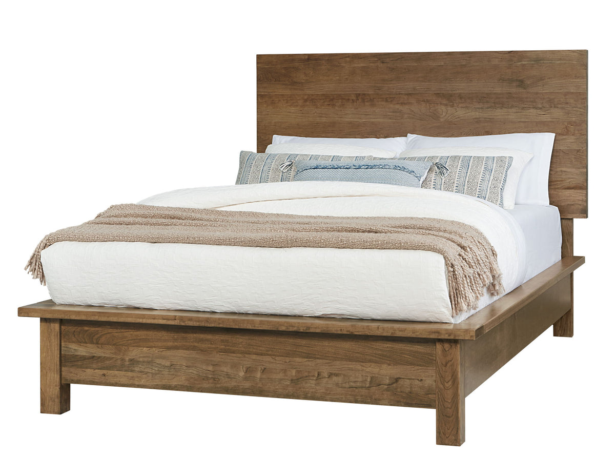 Crafted Cherry - Ben's Queen Terrace Footboard - Medium Cherry