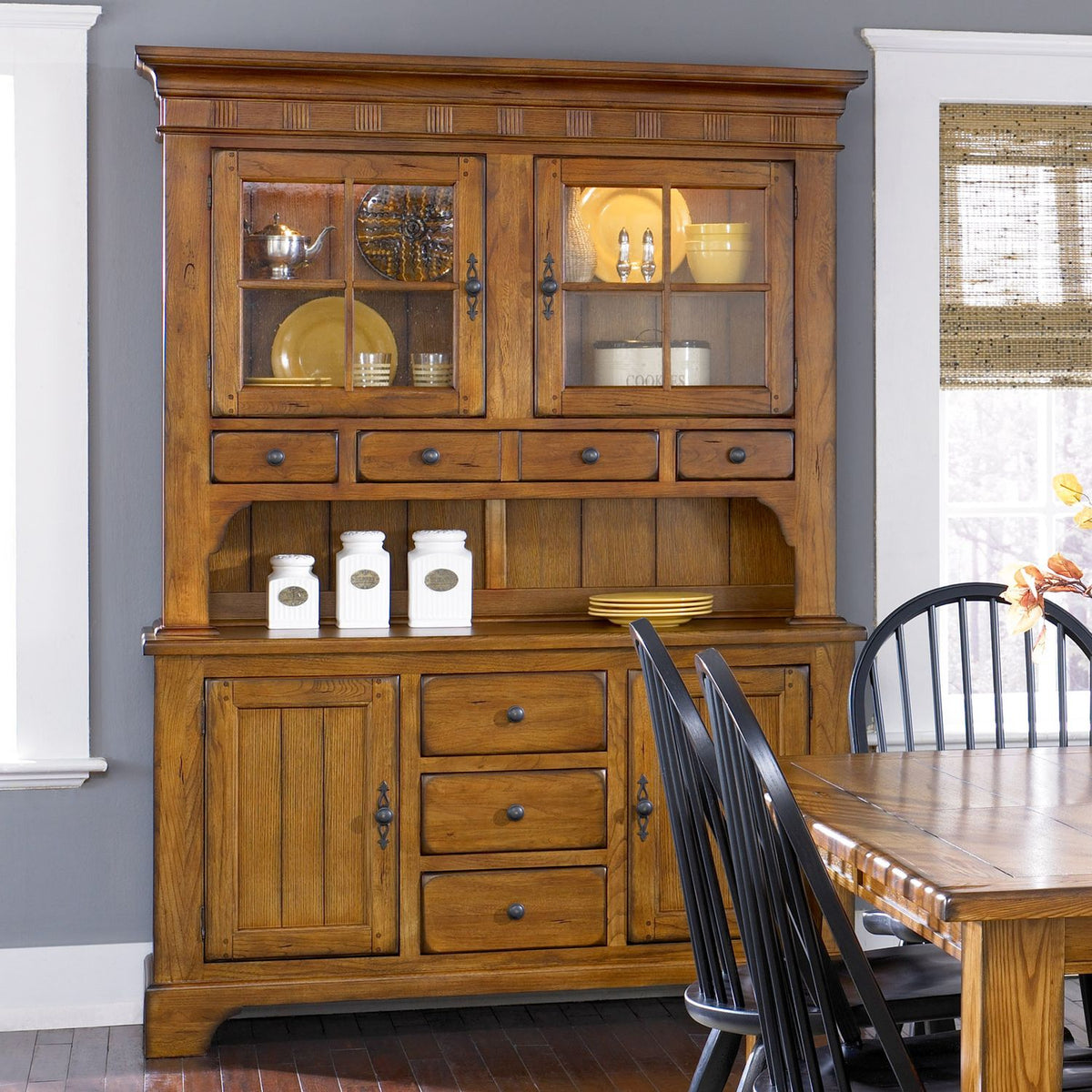 Trasures Hutch & Buffet