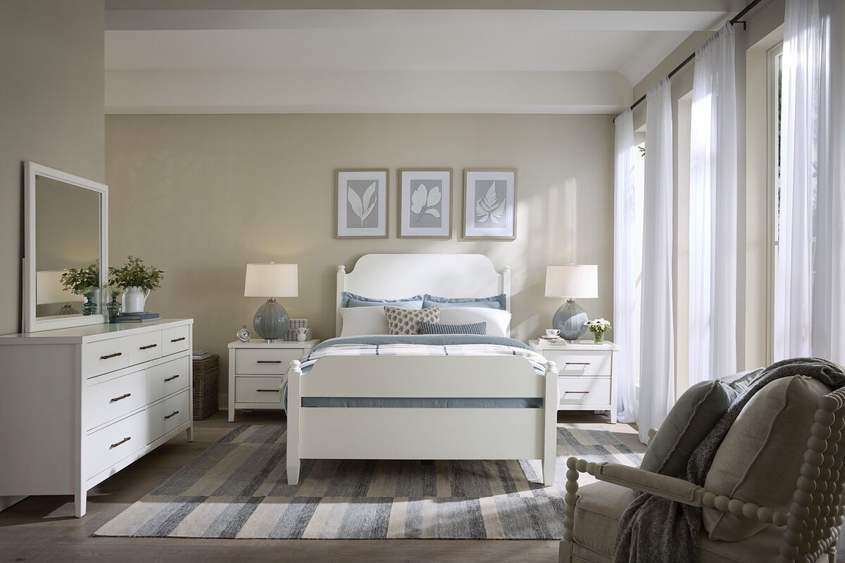 Pure Maple - Queen Poster Headboard - Cottage White