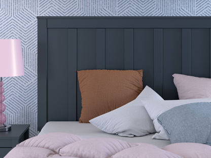 Simmenfort - Platform Bed With Panel Headboard