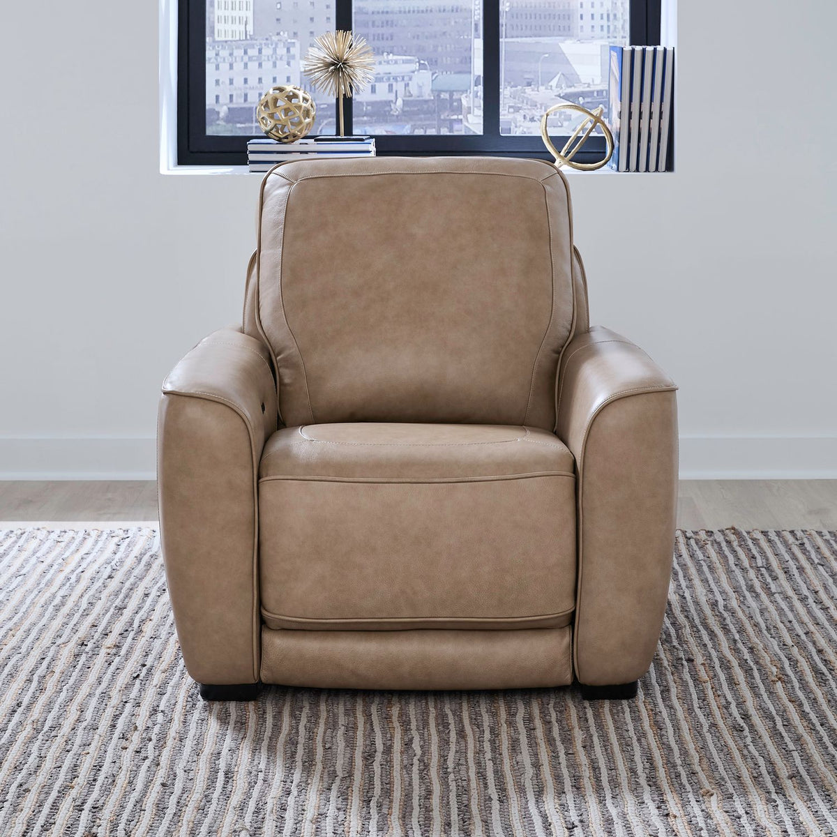 Blake - Recliner P2 & Zero Wall