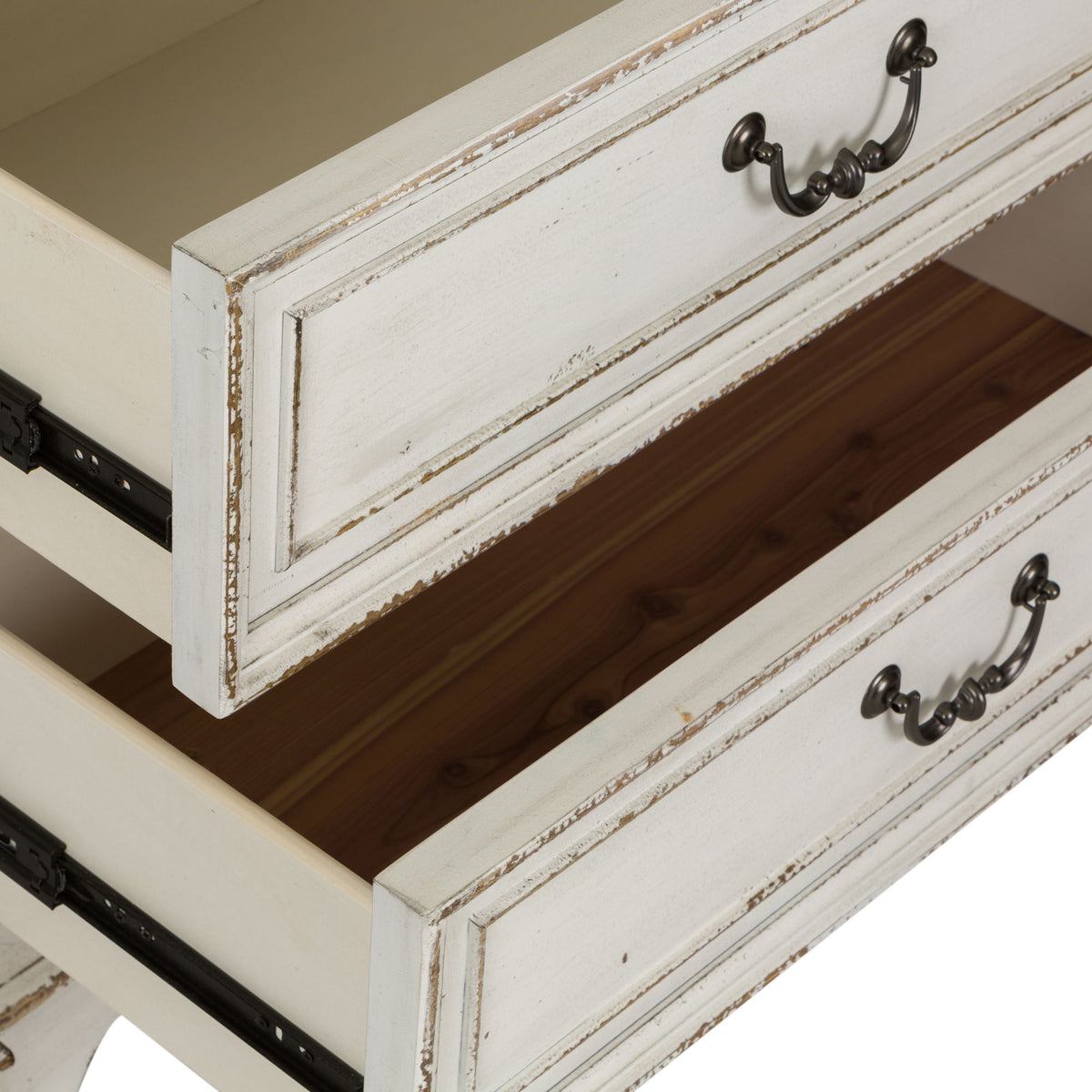 Abbey Park - 5 Drawer Chest - Antique White
