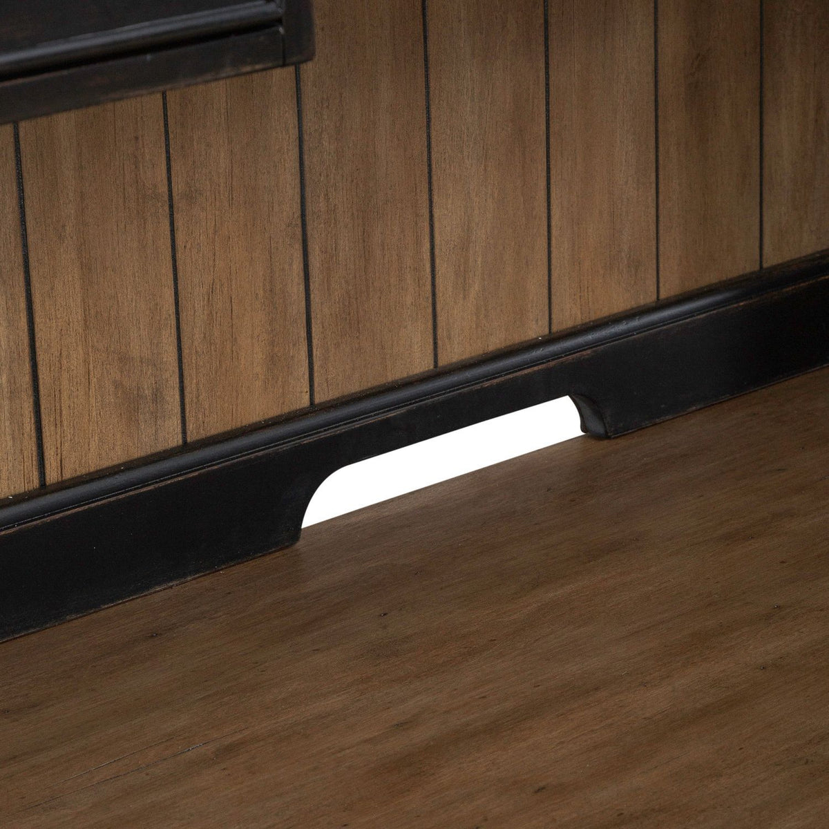 Meritage - Credenza & Hutch - Aged Charcoal