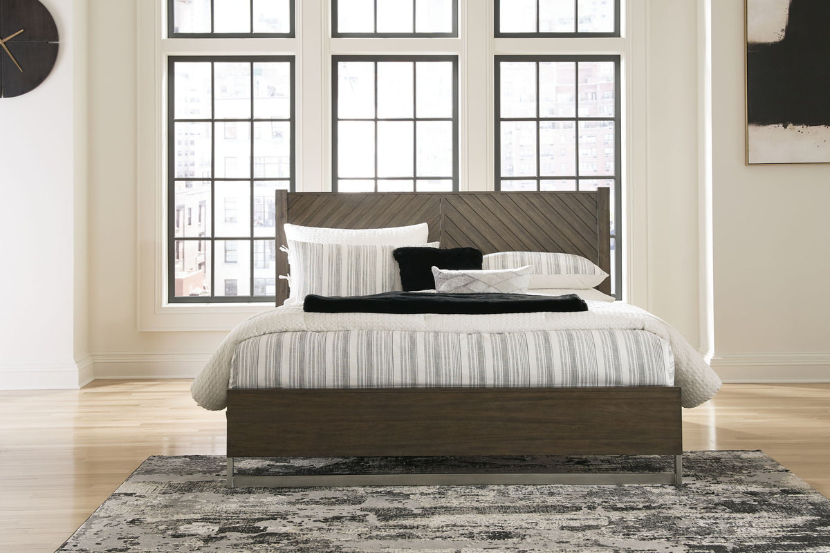 Arkenton - King Panel Bed - Grayish Brown