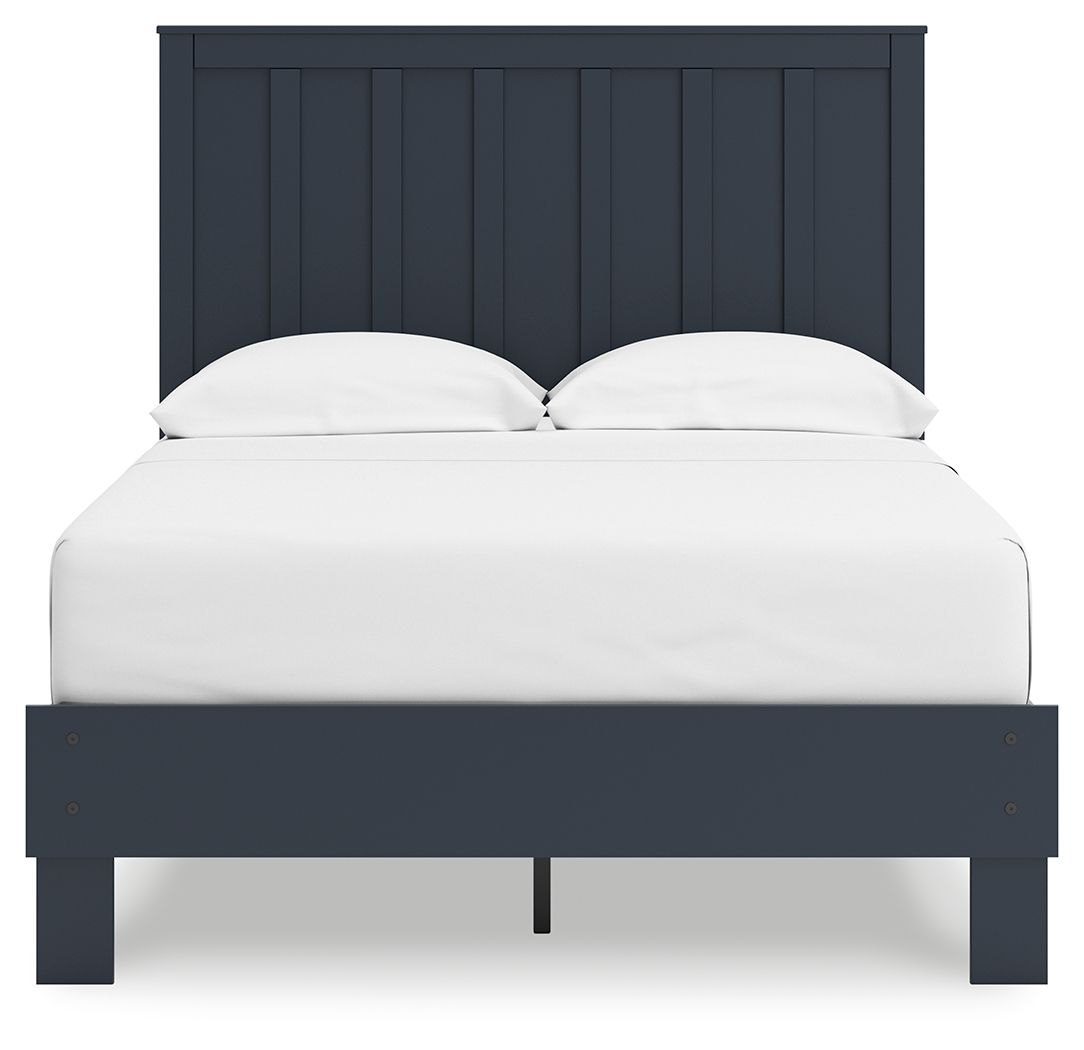 Simmenfort - Platform Bed With Panel Headboard
