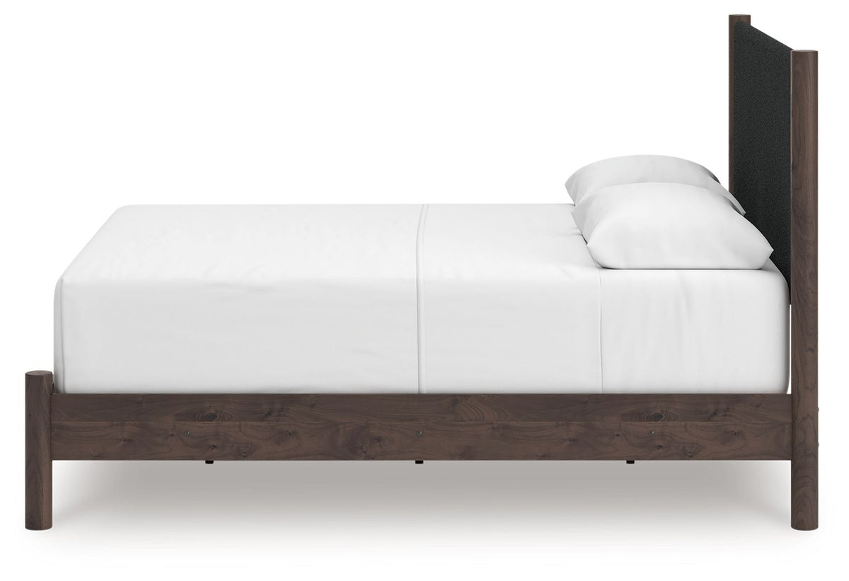 Pamytta - Upholstered Panel Bedroom Set