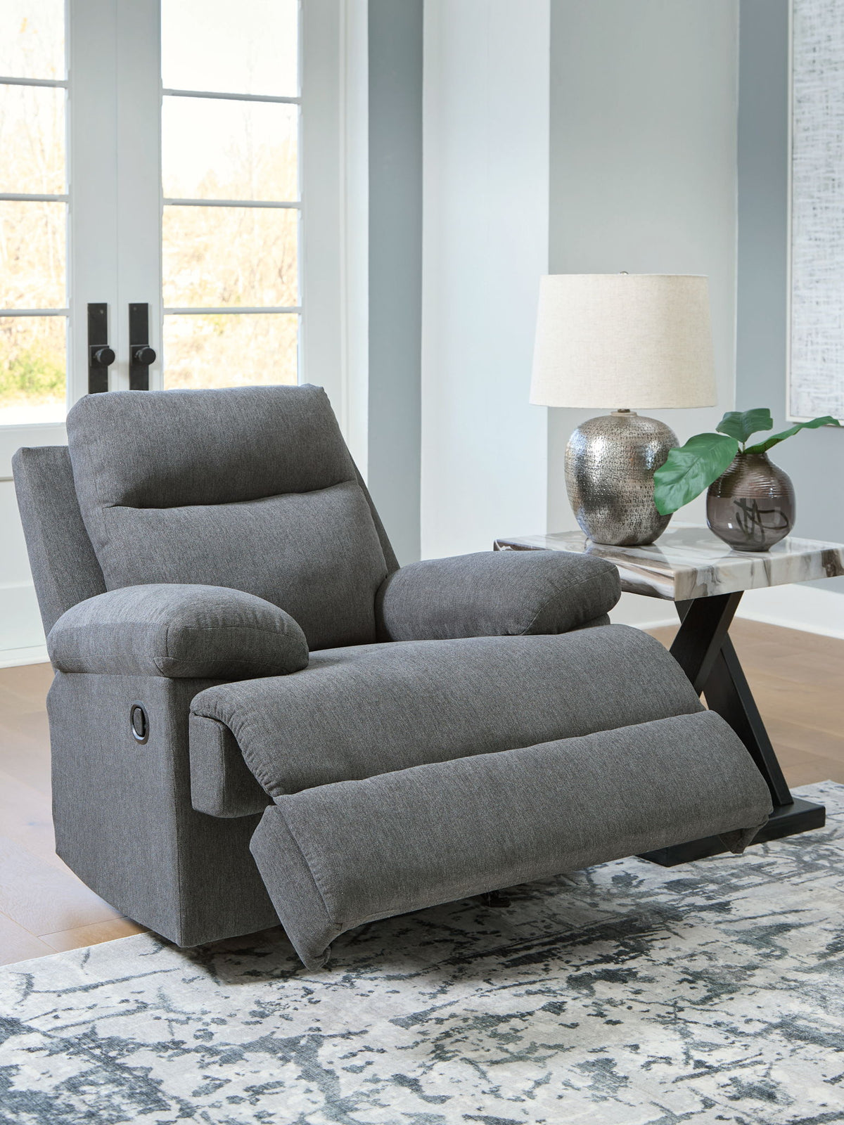 Side-Swipe - Rocker Recliner