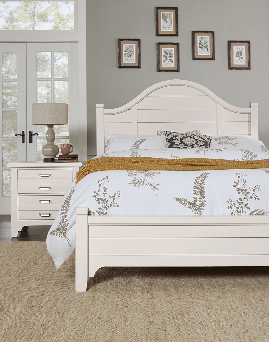 Bungalow - King Upholstered Headboard - Lattice / Soft White