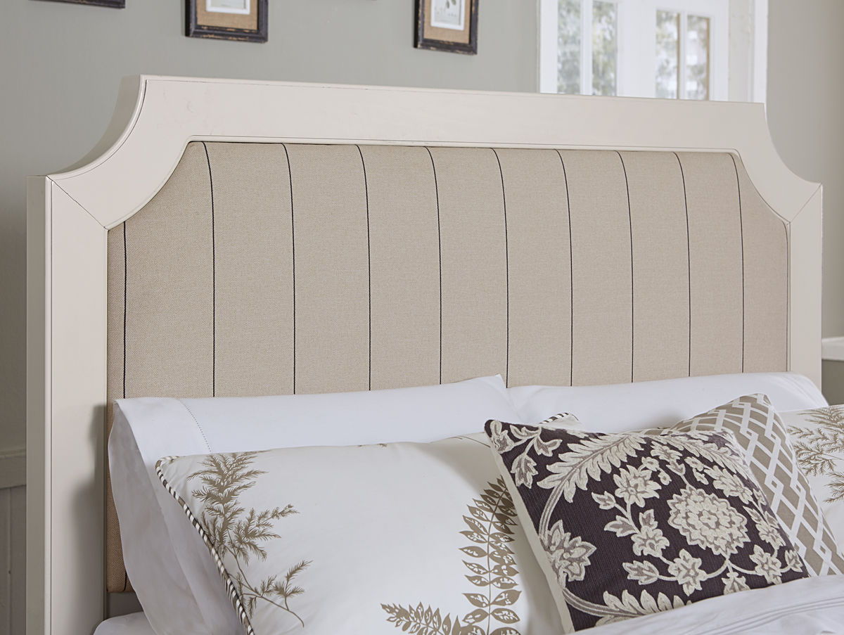 Bungalow - Queen Footboard - Lattice