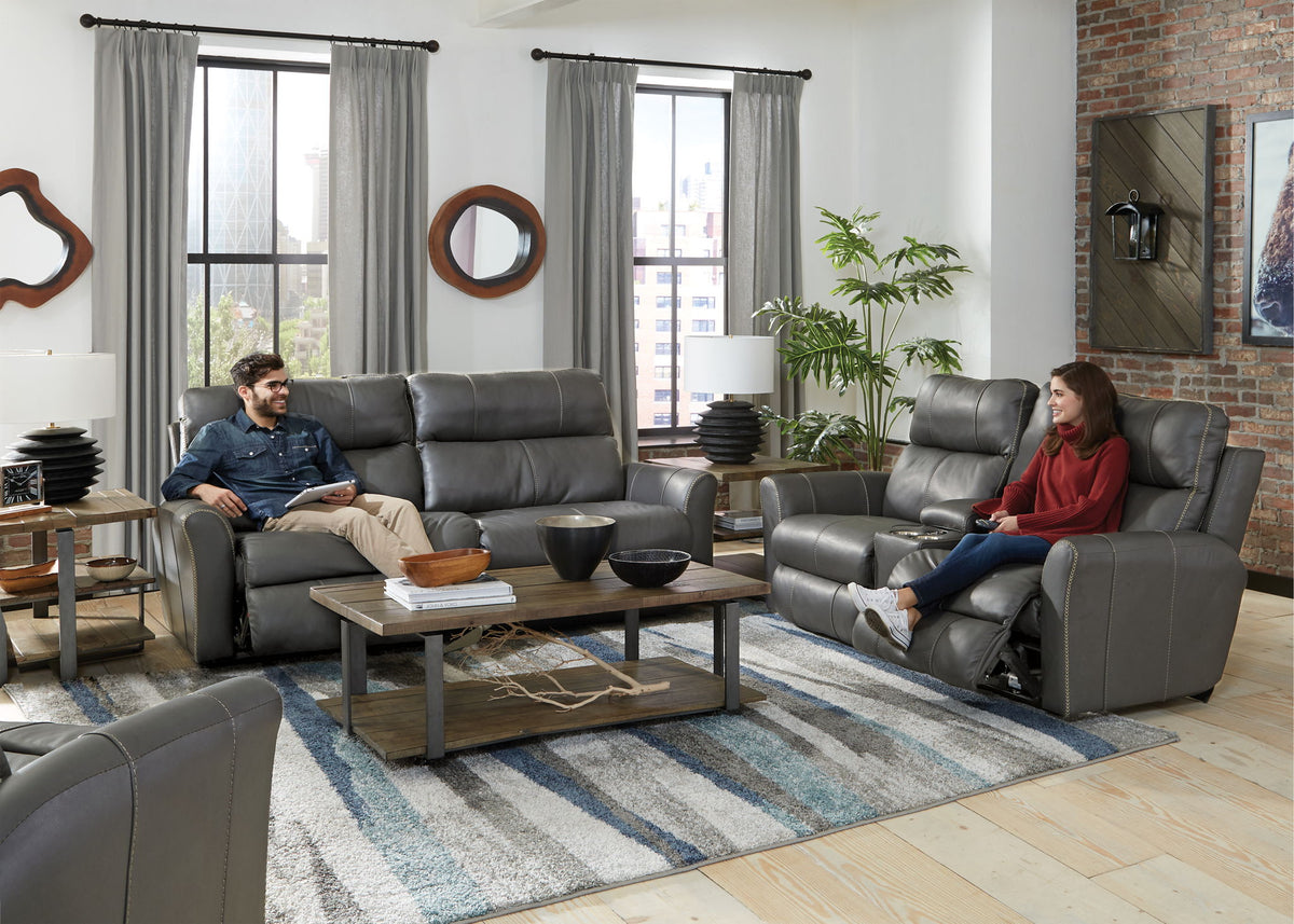 Fredda - Power Recliner Console Loveseat