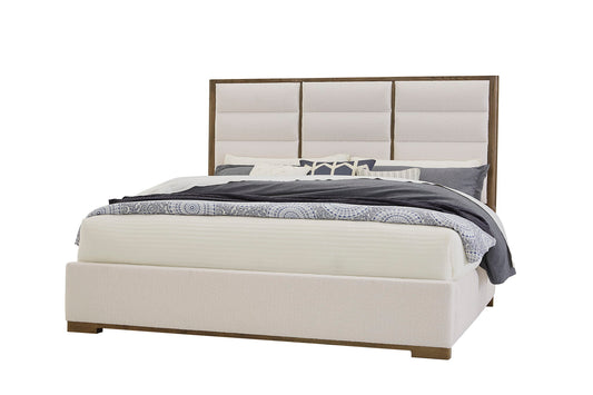 Crafted Oak - Erin's King/Queen With Upholstered Rails - White Boucle