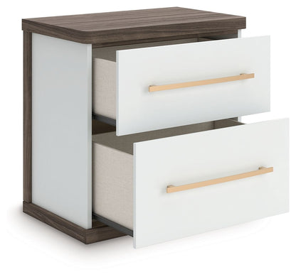Kendanport - 3 Pc. - Dresser And 2 Nightstands - Brown / White