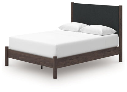 Pamytta - Upholstered Platform Bedroom Set