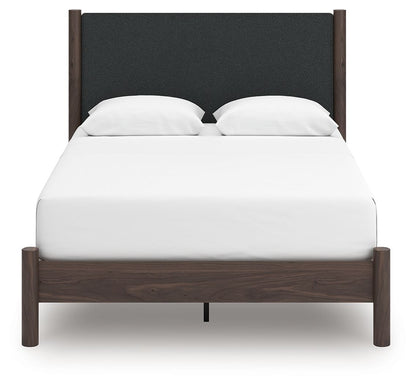 Pamytta - Upholstered Platform Bedroom Set
