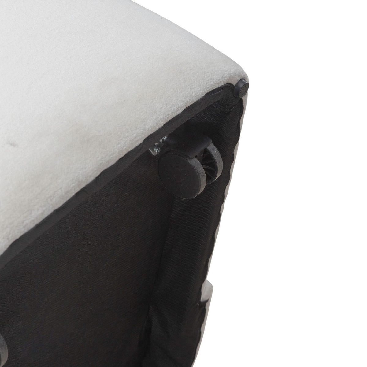 Accent Dining - Dining Chair With Casters