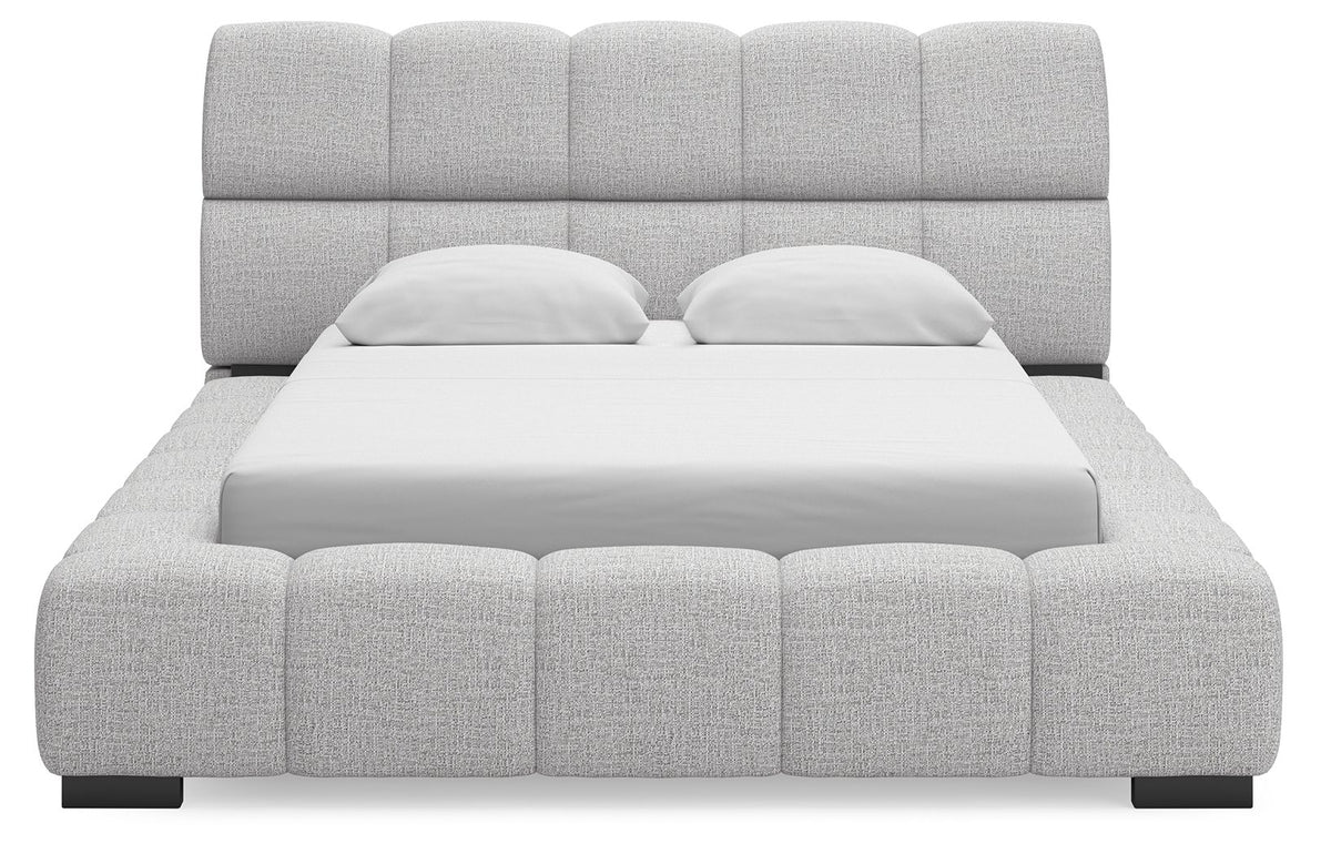 Grendusk - Upholstered Bed