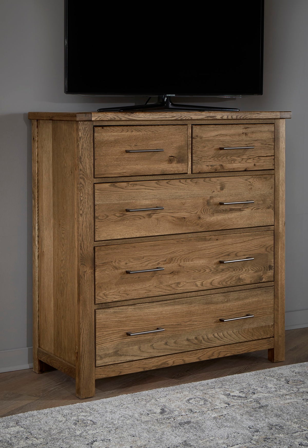 Dovetail - 5-Drawer Standing Dresser