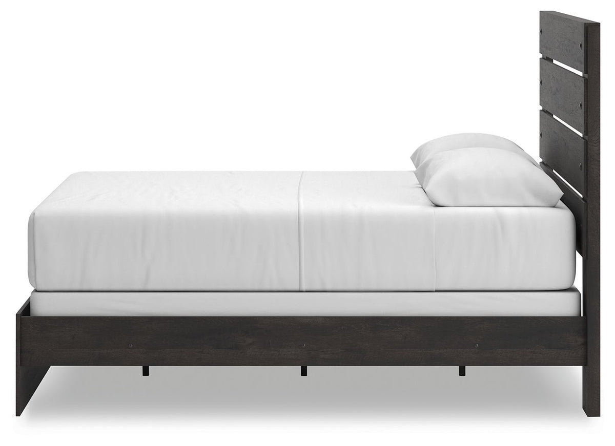 Hollivern - Panel Bedroom Set