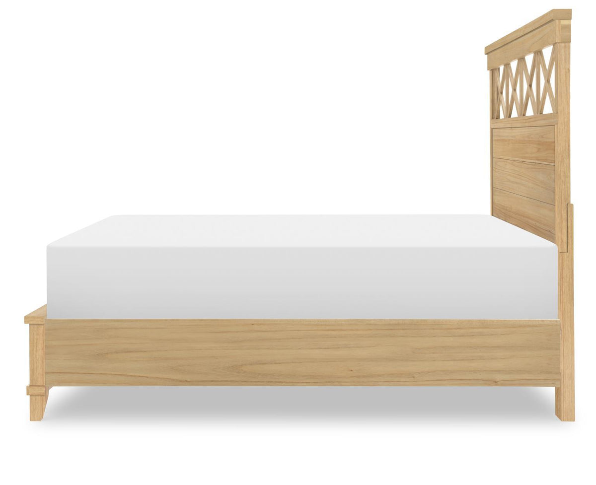 XXX's And OOO's - Storage Footboard King / California King - Amber