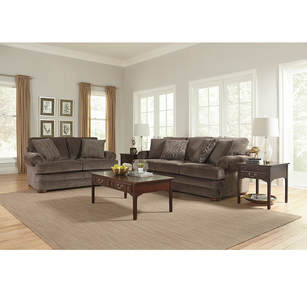 6M06N Knox Loveseat with Nails